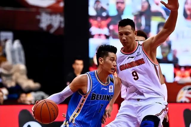 B体育官网-杜锋拆双后卫变招!粤京抢四强,宿敌对决今晚开打